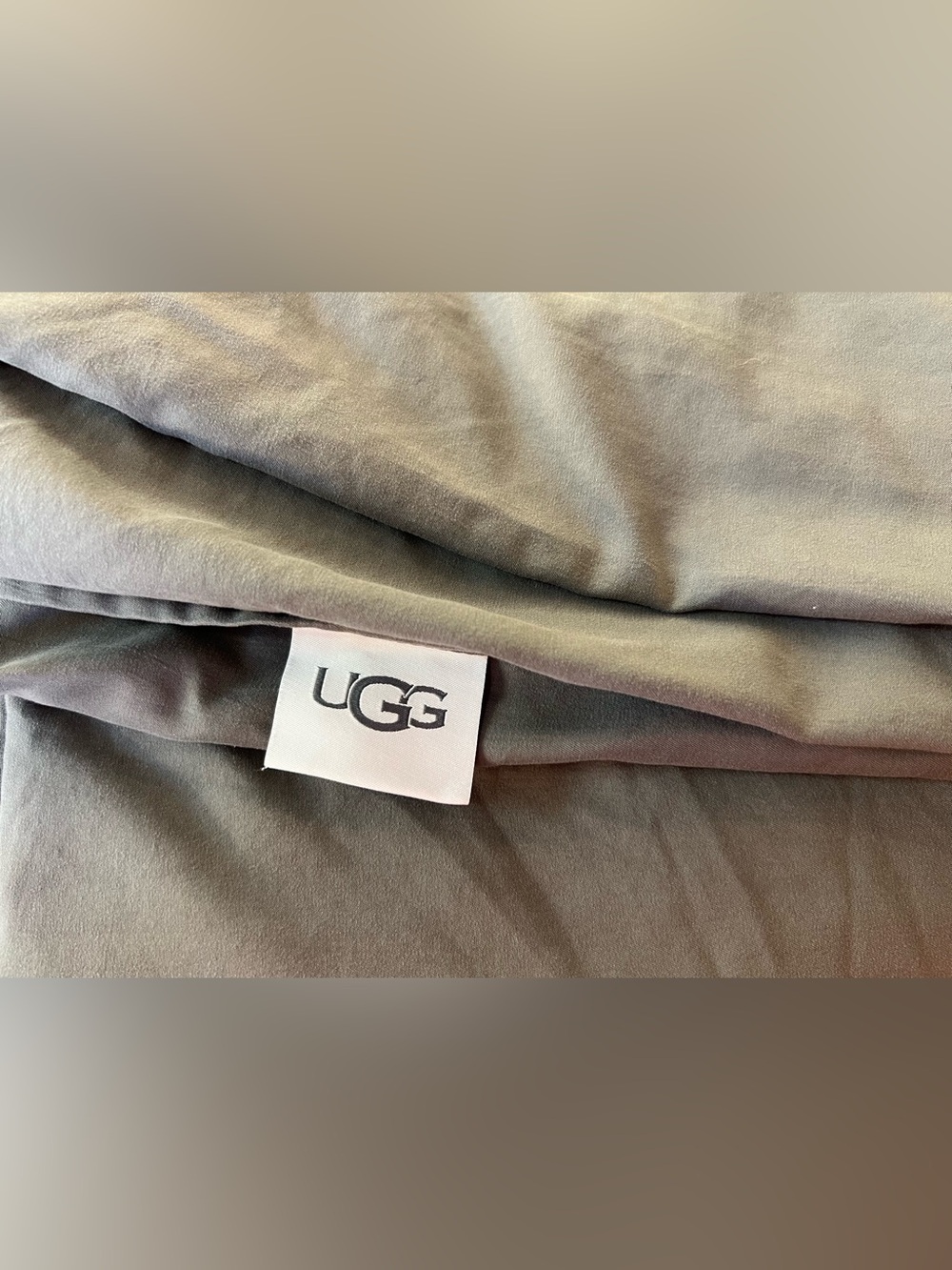 UGG Twin XL TOP sheet DORM
